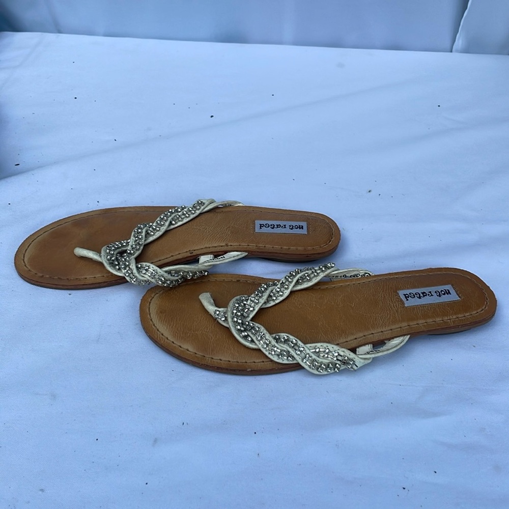 Not rated sandals